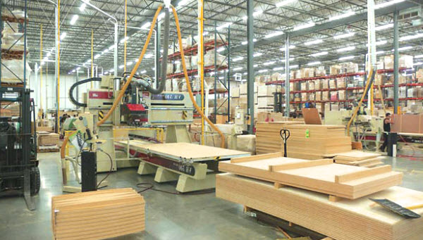 Capture arms for dust collectors in the wood industry